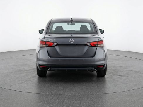 Used 2025 Nissan Versa SV image 7