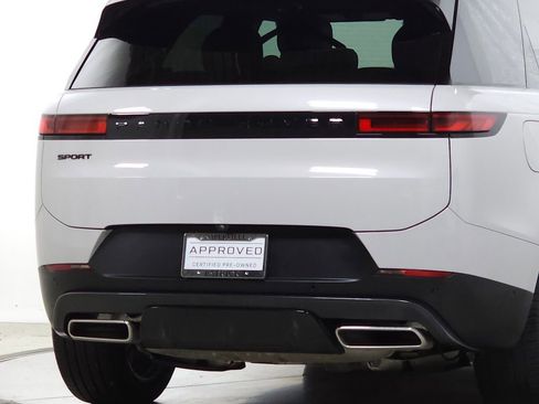 Certified 2025 Land Rover Range Rover Sport SE AWD/4WD image 8
