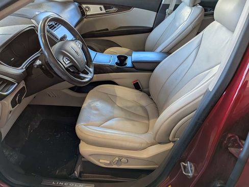 Used 2016 Lincoln MKX Reserve w/ Luxury Package image 15