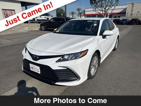 Used 2024 Toyota Camry LE image 1
