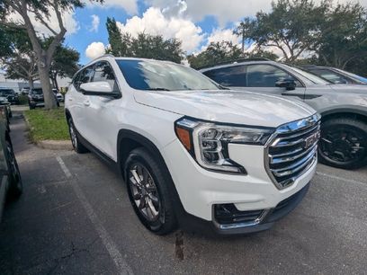 Used 2023 GMC Terrain SLT
