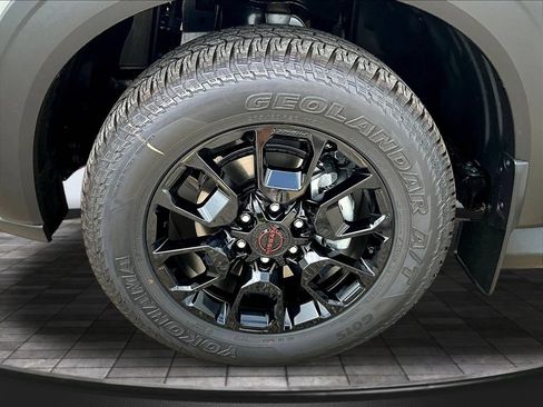 New 2026 Nissan Armada PRO-4X AWD/4WD image 13