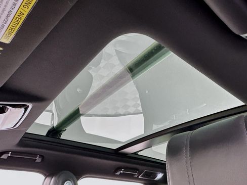 Used 2016 Land Rover Range Rover Supercharged image 27