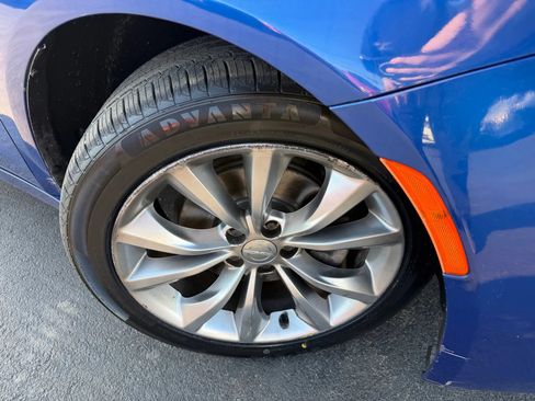 Used 2015 Chrysler 200 S FWD image 44