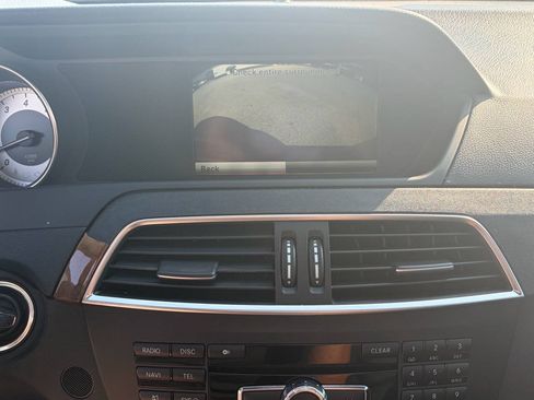 Used 2013 Mercedes-Benz C 250 Coupe image 16