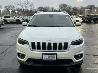 Used 2019 Jeep Cherokee Latitude Plus w/ Cold Weather Group video 2