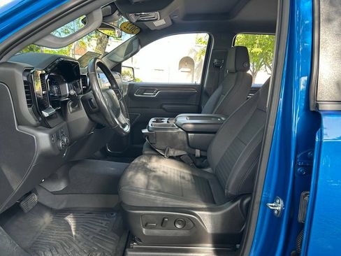 Used 2022 Chevrolet Silverado 1500 LT RWD image 16