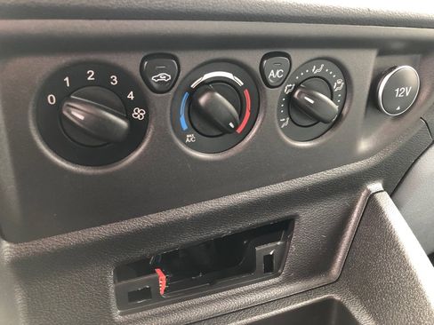 Used 2019 Ford Transit 250 148 High Roof image 26