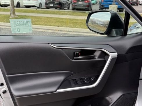 Used 2025 Toyota RAV4 LE image 14