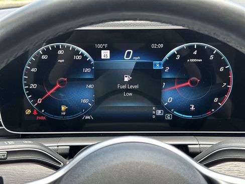 Used 2022 Mercedes-Benz GLE 350 w/ AMG Line Exterior image 23