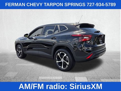 New 2026 Chevrolet Trax RS w/ Sunroof Package FWD image 8