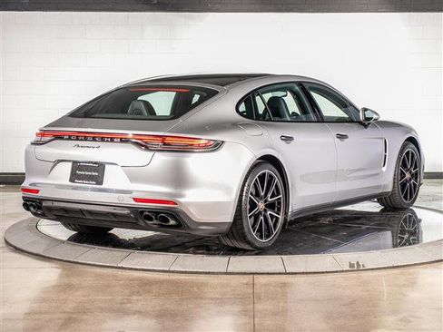 Used 2022 Porsche Panamera 4 Executive image 9