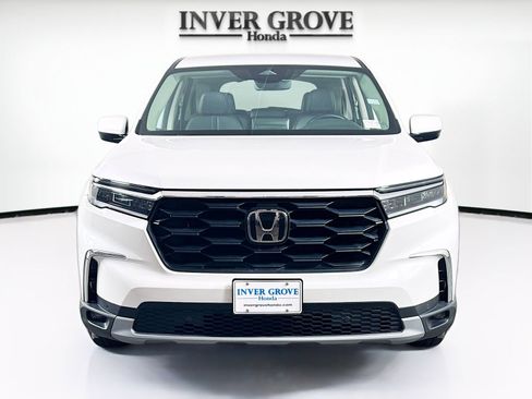 Certified 2025 Honda Pilot EX-L image 2