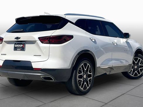 Used 2023 Chevrolet Blazer Premier w/ Driver Confidence II Package FWD image 13