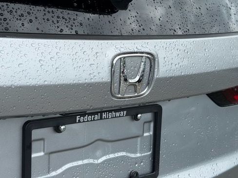 Used 2023 Honda CR-V EX-L image 16