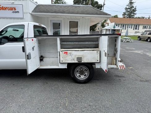 Used 2016 Ford F250 XL w/ Power Equipment Group image 13