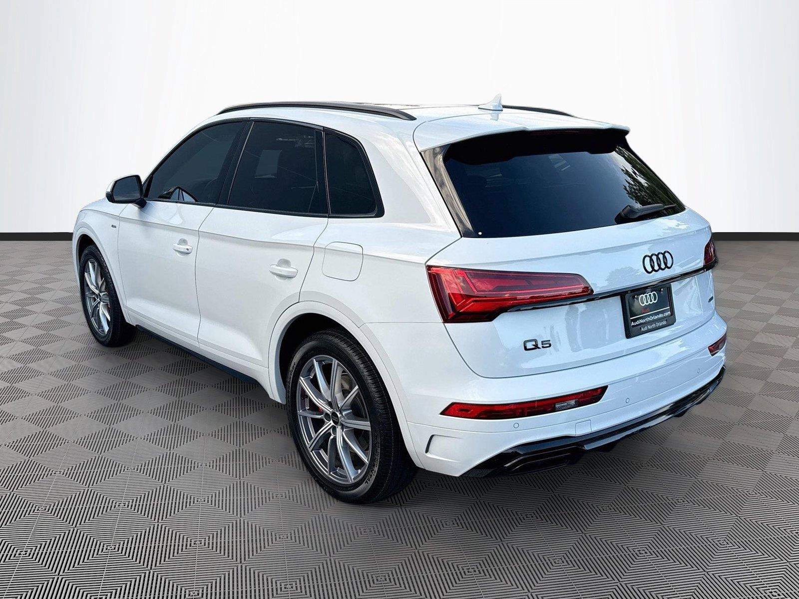 Used 2024 Audi Q5 e Premium Plus AWD/4WD image 5
