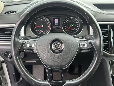 Used 2018 Volkswagen Atlas SEL AWD/4WD image 12