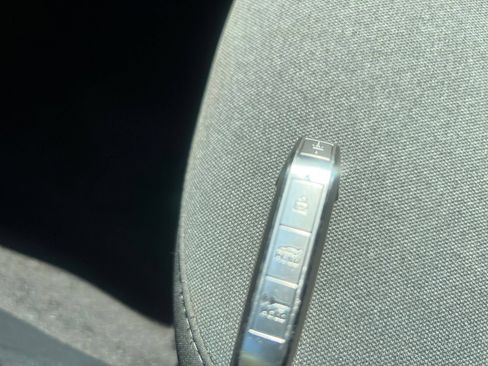 Used 2025 Kia K4 FWD image 18
