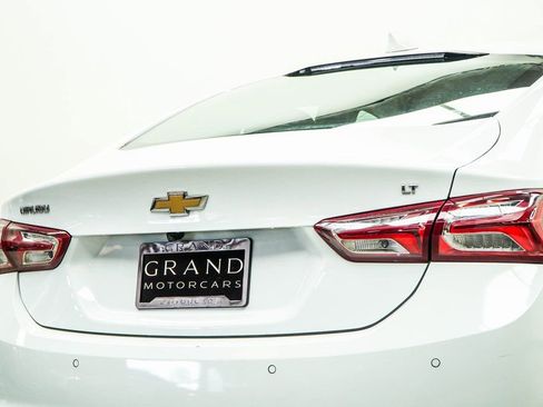 Used 2024 Chevrolet Malibu LT FWD image 13
