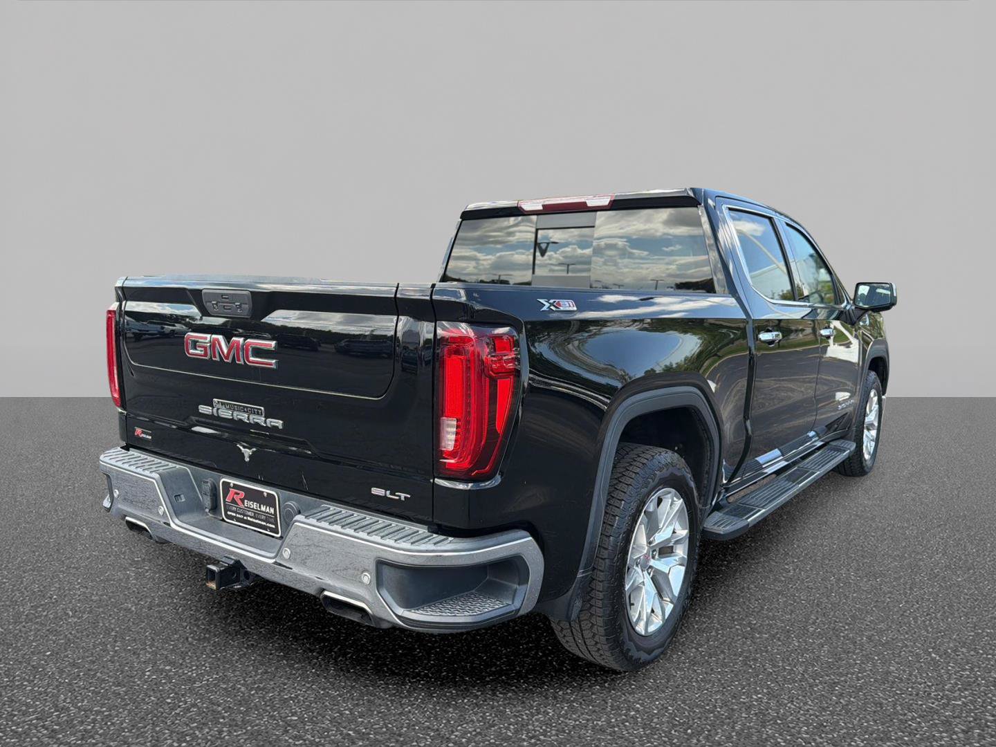 Certified 2019 GMC Sierra 1500 SLT w/ SLT Premium Plus Package AWD/4WD image 5