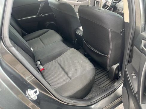 Used 2012 MAZDA MAZDA3 i Touring FWD image 7