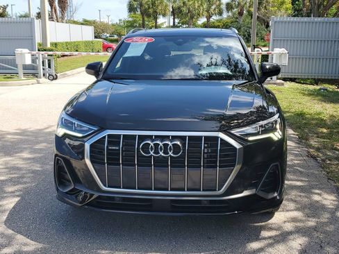 Certified 2025 Audi Q3 2.0T Premium Plus w/ Premium Plus Package AWD/4WD image 10