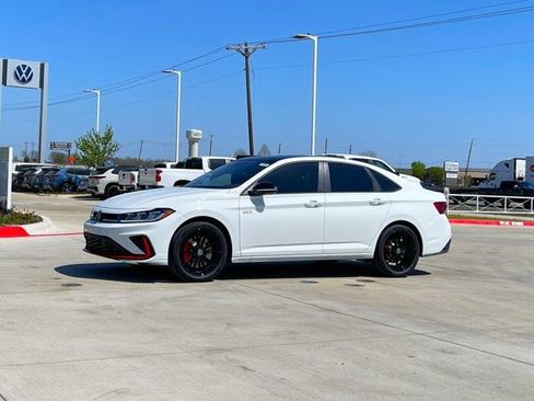 New 2026 Volkswagen Jetta GLI Autobahn image 2