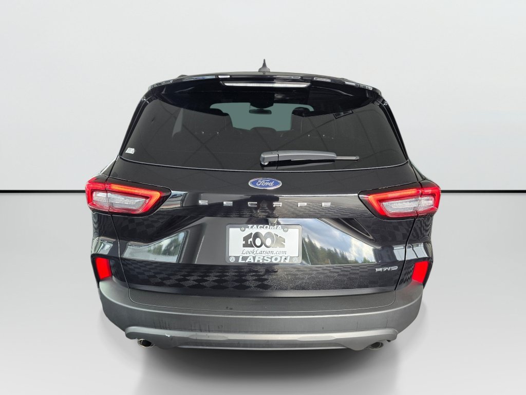 Used 2025 Ford Escape ST-Line Select AWD/4WD image 4