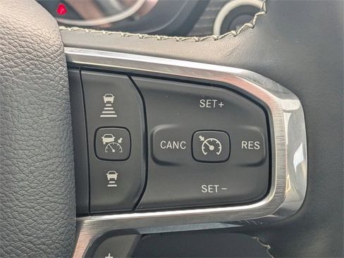 Used 2024 RAM 1500 Limited image 30