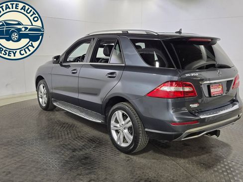 Used 2015 Mercedes-Benz ML 350 4MATIC w/ Premium 1 Package image 5