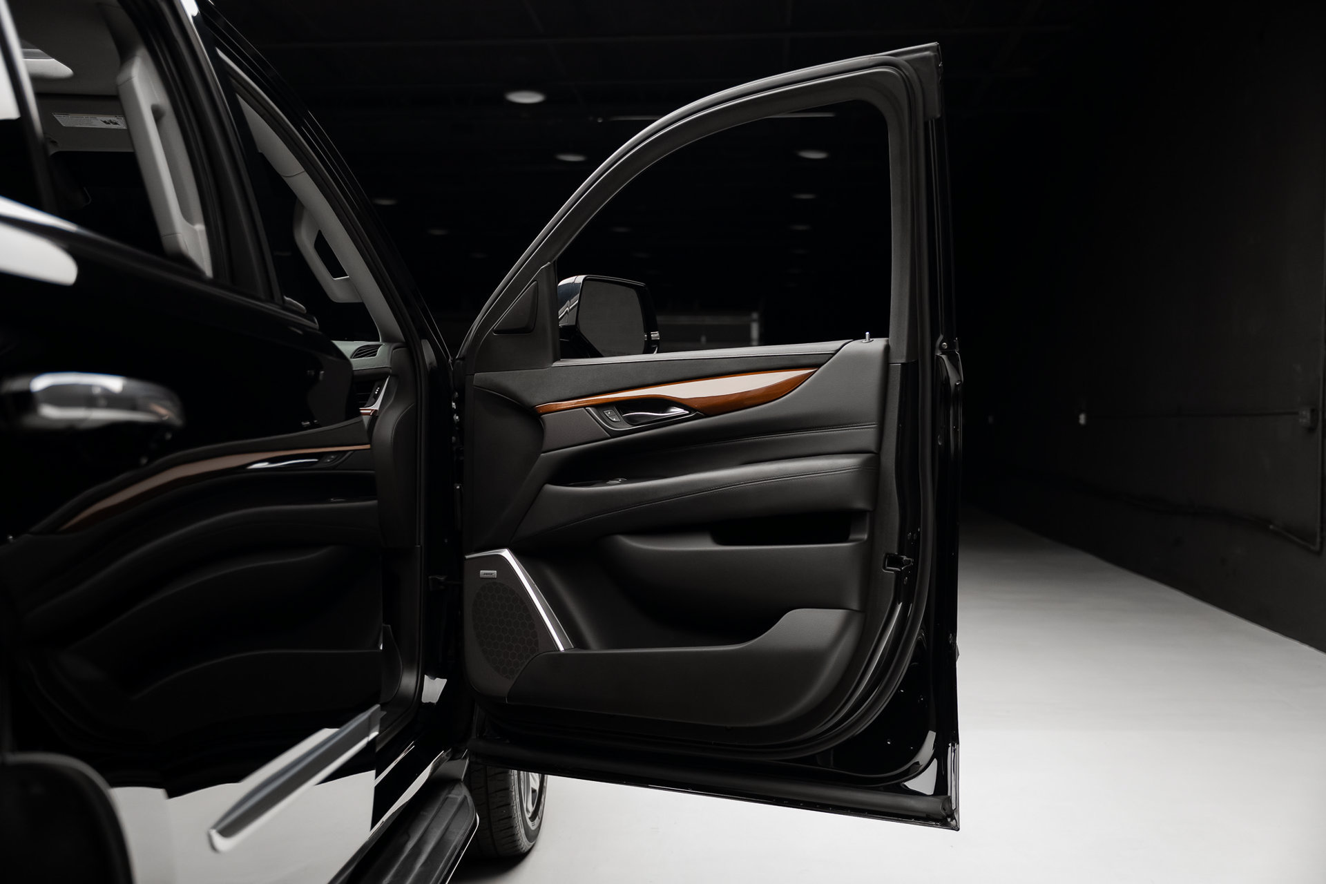Used 2020 Cadillac Escalade Luxury RWD image 51