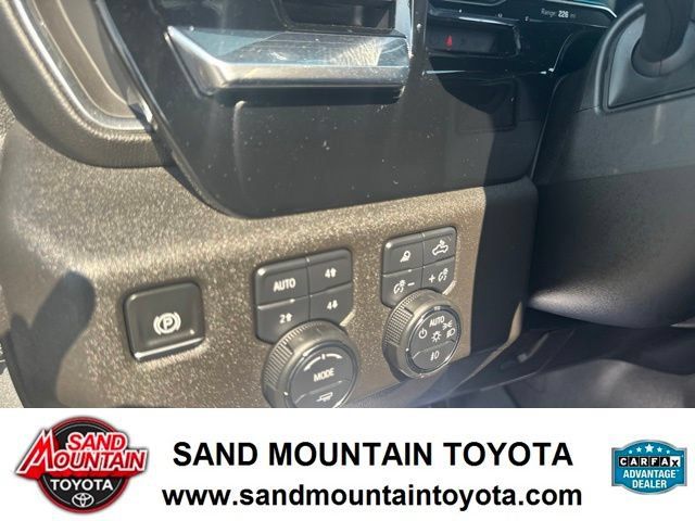 Used 2025 Chevrolet Silverado 1500 RST w/ All Star Edition Plus AWD/4WD image 16