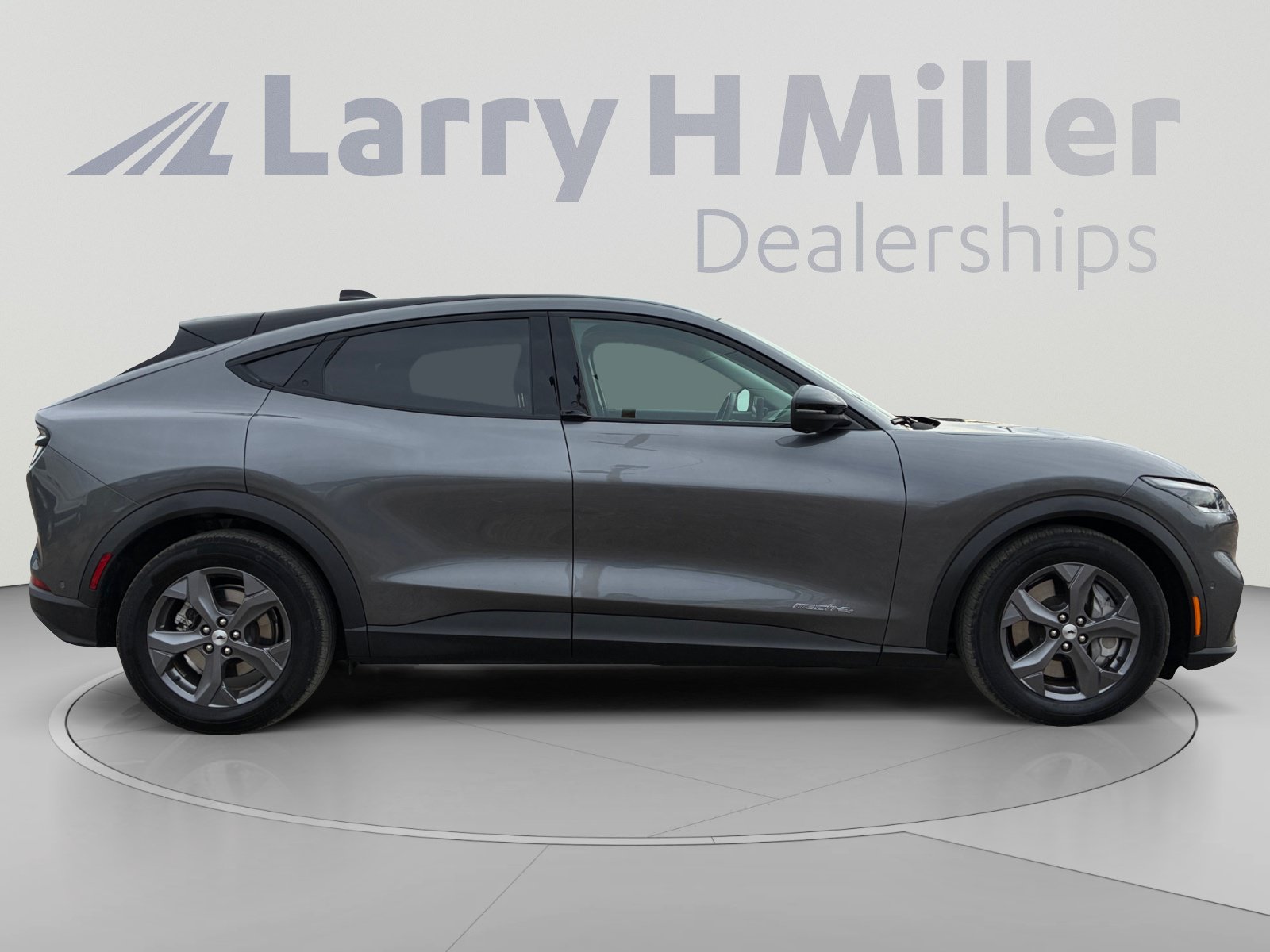 Used 2023 Ford Mustang Mach-E Select w/ Comfort Package Lite AWD/4WD image 6