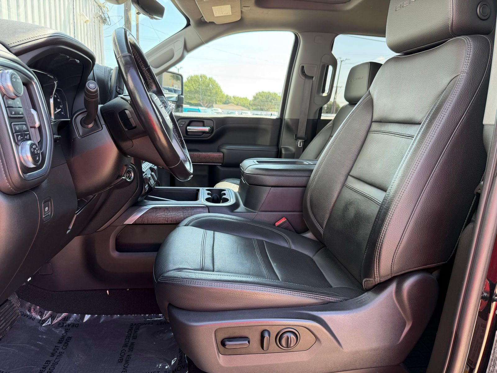 Used 2021 GMC Sierra 2500 Denali w/ Denali Ultimate Package AWD/4WD image 19