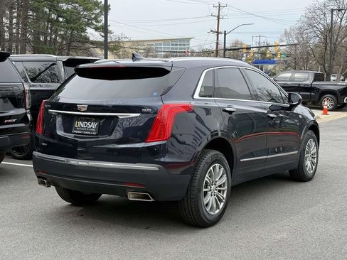 Used 2017 Cadillac XT5 Luxury w/ Driver Awareness Package image 10