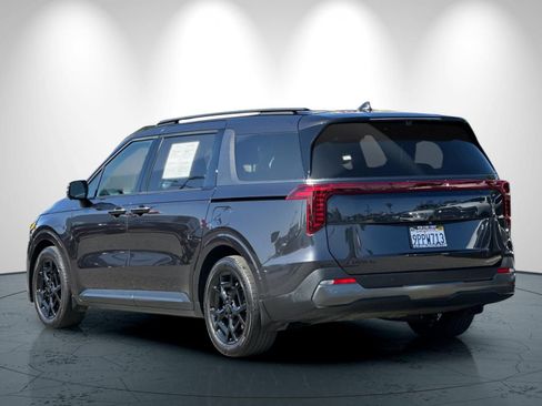 Used 2025 Kia Carnival SX Prestige FWD image 6