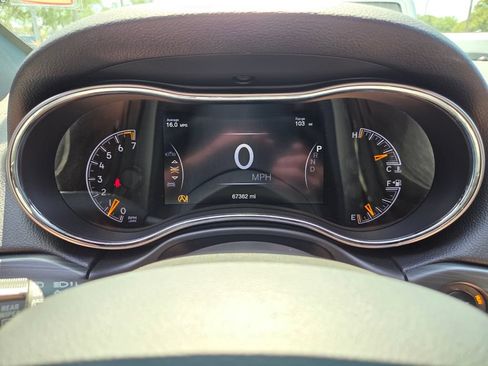 Used 2020 Jeep Grand Cherokee Altitude AWD/4WD image 27