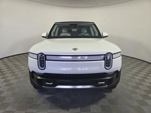 Used 2024 Rivian R1S Adventure AWD/4WD image 8