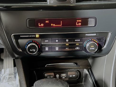 Used 2016 Kia Optima EX FWD image 26