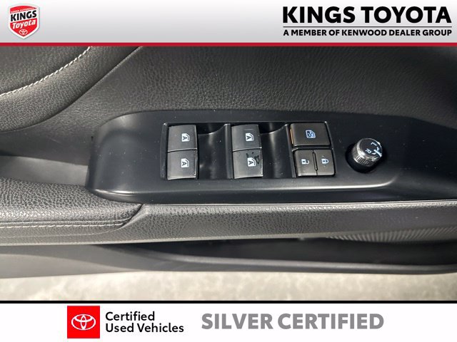 Certified 2018 Toyota Camry XSE FWD image 11