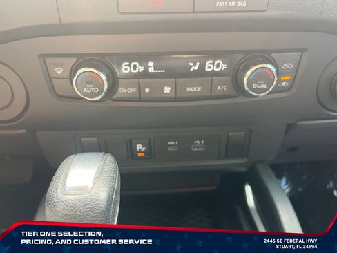 Used 2022 Nissan Frontier SV w/ Technology Package RWD image 25