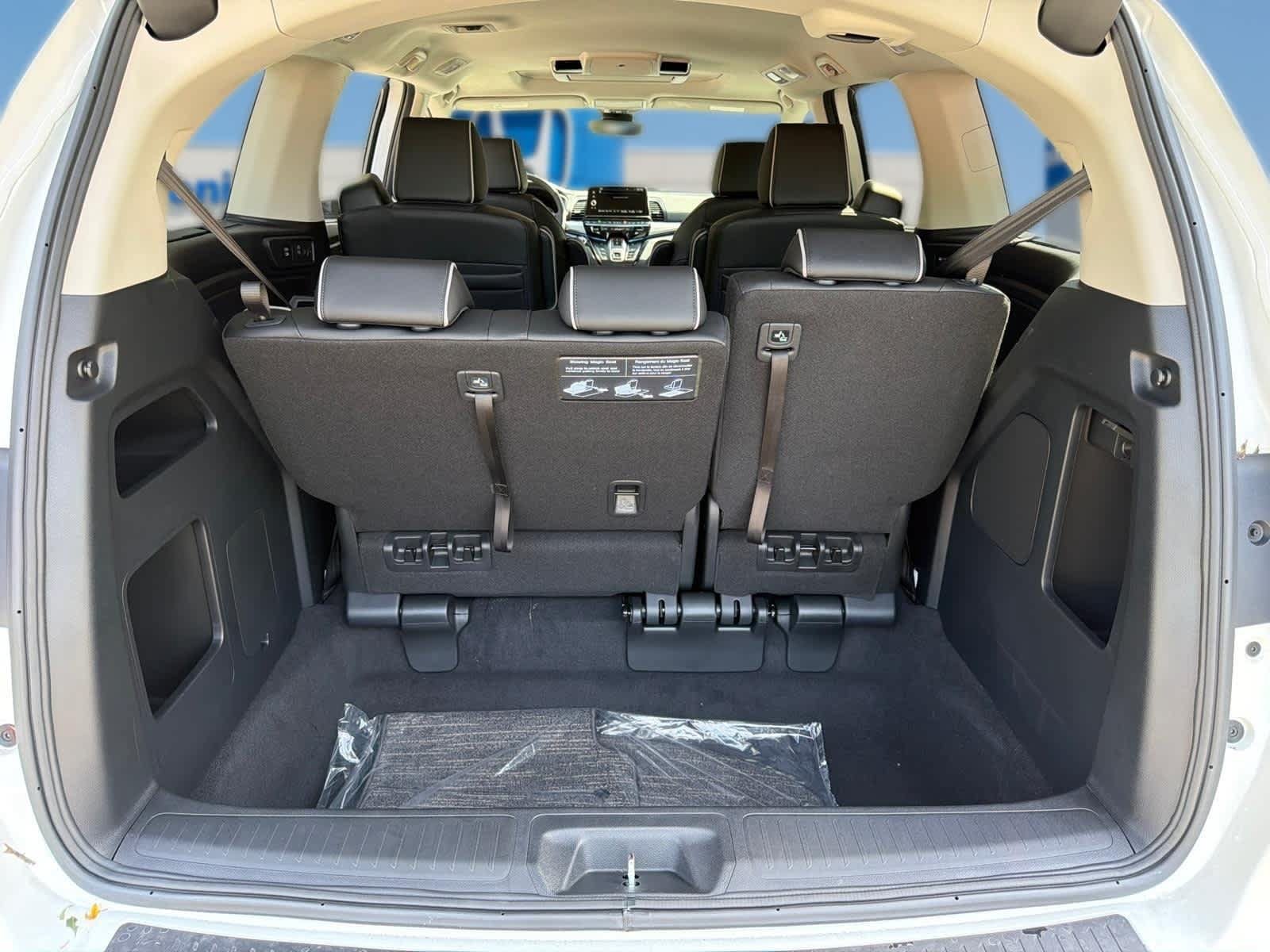 New 2027 Honda Odyssey Touring image 34