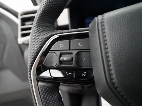 Used 2024 Toyota Tundra Limited image 17