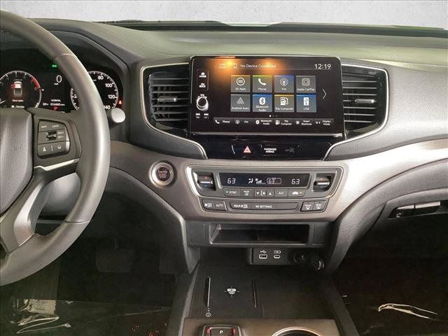 Used 2025 Honda Ridgeline Sport image 19