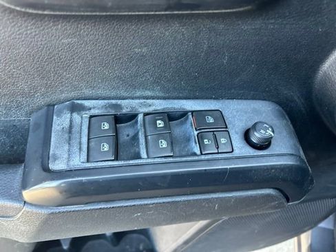 Used 2021 Toyota Tacoma SR w/ SR Convenience Package RWD image 26