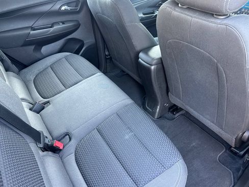 Used 2023 Chevrolet Bolt LT FWD image 19