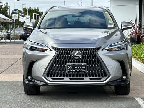 Used 2025 Lexus NX 350h AWD w/ Cold Area Package image 6