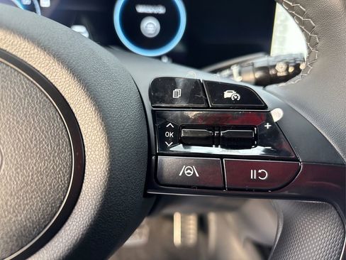 New 2026 Hyundai Elantra Sport FWD image 32