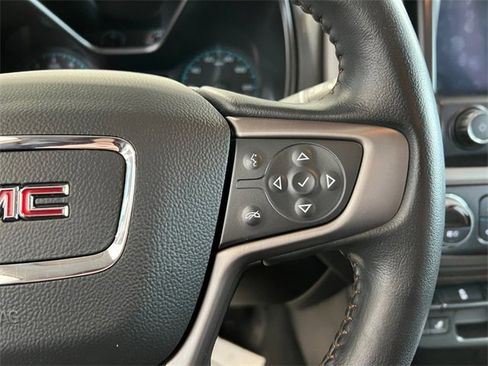 Used 2022 GMC Canyon AT4 w/ Trailering Package image 18